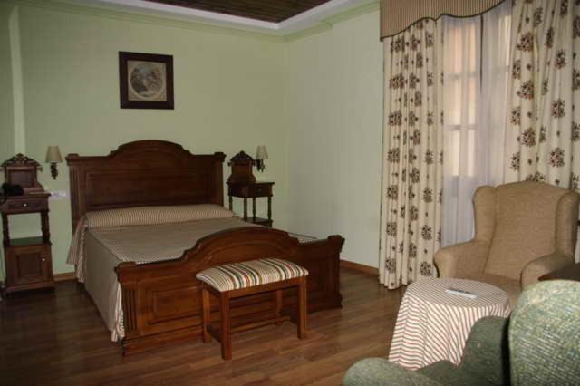 Hotel El Mano Huéscar Szoba fotó
