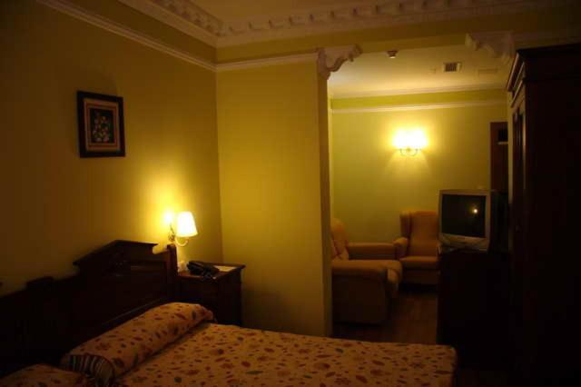 Hotel El Mano Huéscar Szoba fotó
